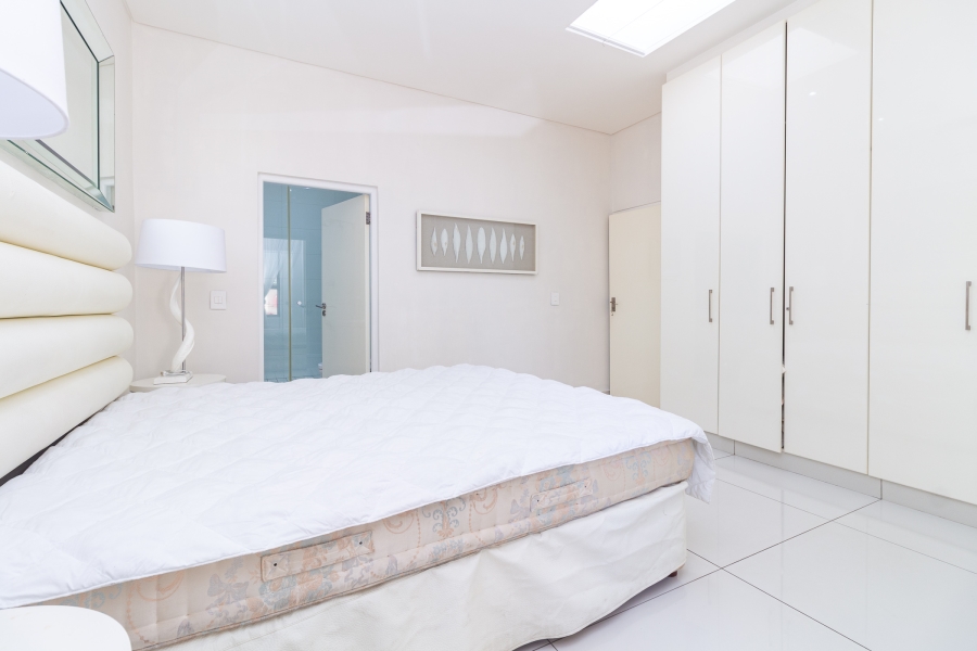 2 Bedroom Property for Sale in De Waterkant Western Cape